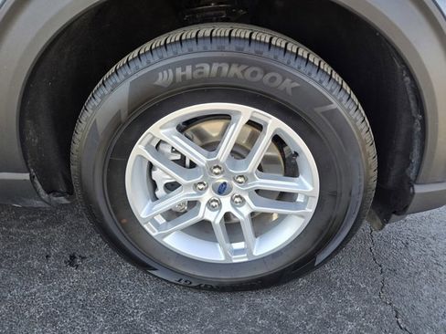 Certified 2025 Ford Explorer Active AWD/4WD image 43