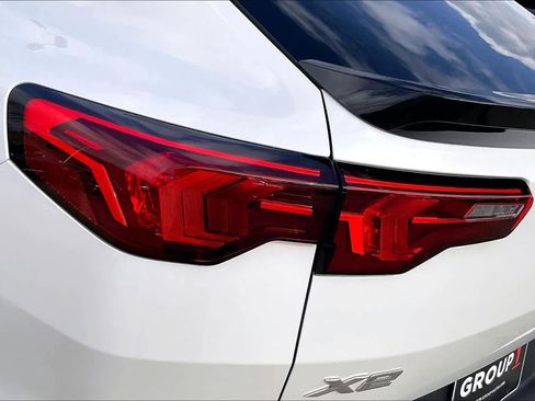 Used 2025 BMW X2 xDrive28i image 27