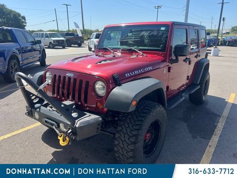Used 2012 Jeep Wrangler Unlimited Rubicon w/ Connectivity Group AWD/4WD image 1