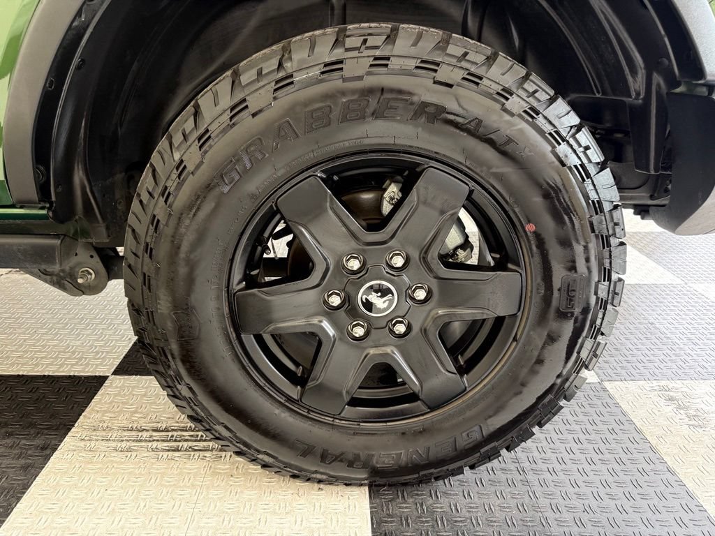 Used 2024 Ford Bronco Black Diamond AWD/4WD image 12