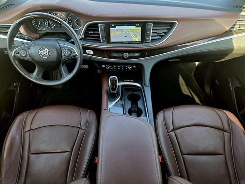 Used 2019 Buick Enclave Avenir w/ Avenir Technology Package FWD image 27
