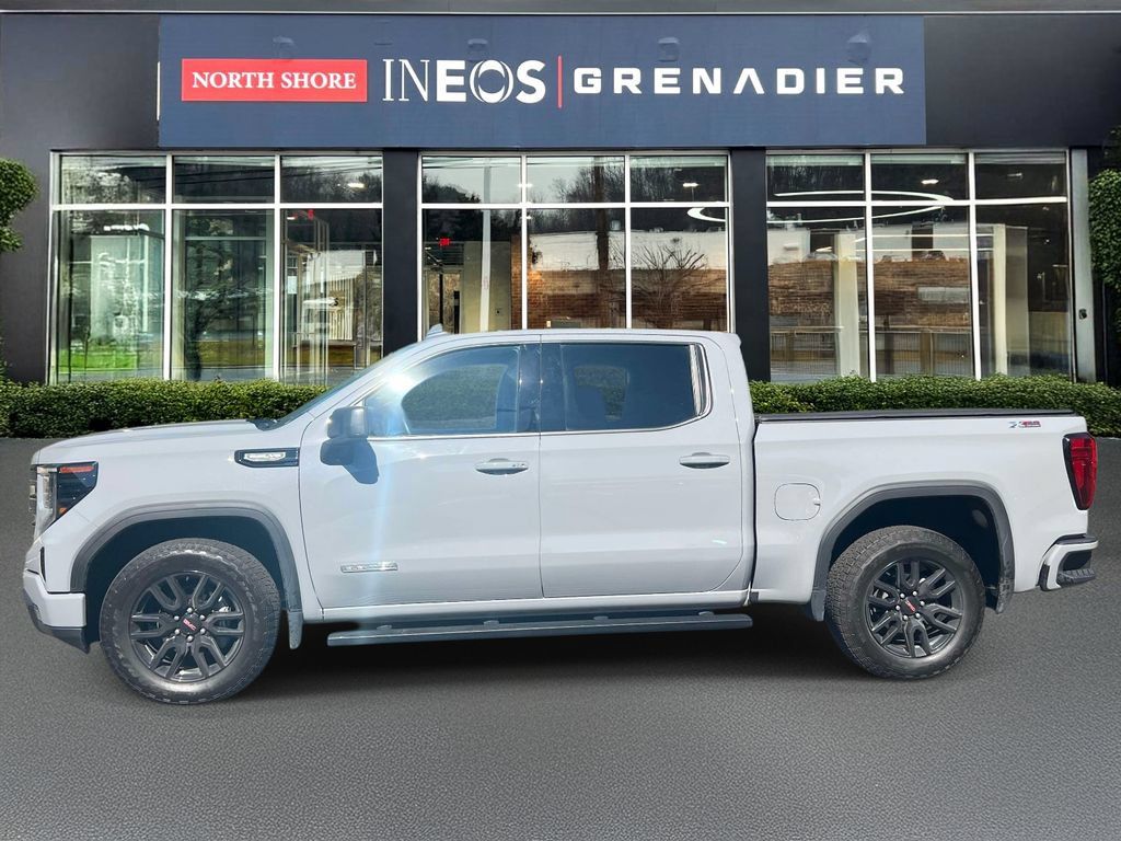Used 2024 GMC Sierra 1500 Elevation w/ X31 Off-Road Package AWD/4WD image 4