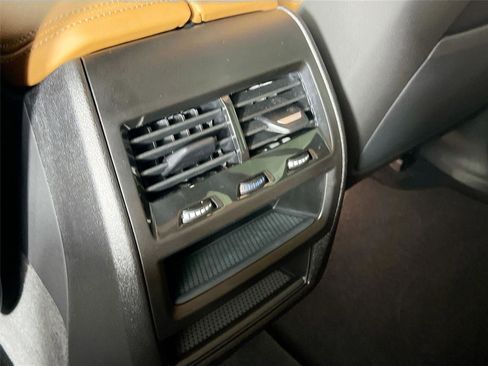 Used 2025 BMW X5 xDrive40i w/ M Sport Package image 24