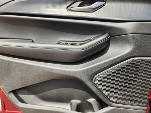 New 2025 Jeep Grand Cherokee L Altitude image 15