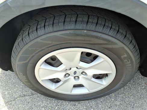 Used 2014 Ford Explorer FWD image 10