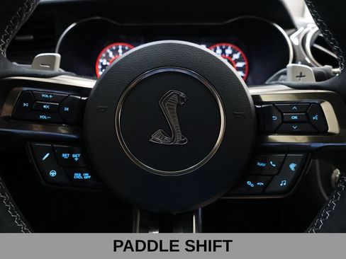 Used 2020 Ford Mustang Shelby GT500 w/ Carbon Fiber Track Pack RWD image 41