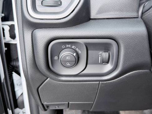 New 2026 RAM 5500 Tradesman w/ Chrome Appearance Group AWD/4WD image 11