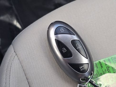 Used 2025 Hyundai Tucson SEL image 24