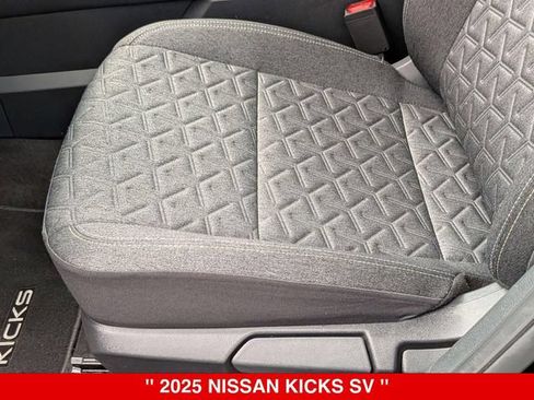 Certified 2025 Nissan Kicks SV AWD/4WD image 16