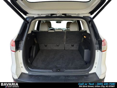 Used 2014 Ford Escape SE w/ Equipment Group 201A FWD image 19