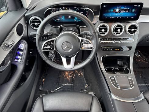 Used 2022 Mercedes-Benz GLC 300 w/ Premium Package Lite image 13