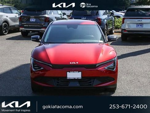 New 2025 Kia EV6 Light AWD/4WD image 2