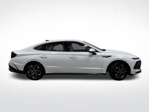 Used 2024 Hyundai Sonata SEL image 2