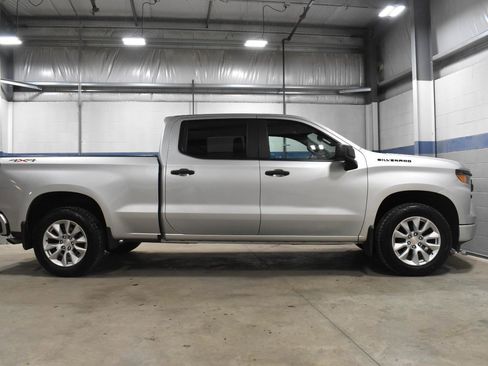 Used 2022 Chevrolet Silverado 1500 Custom w/ LPO, Dark Essentials Package AWD/4WD image 25