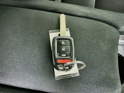 Used 2019 Honda Civic LX image 37