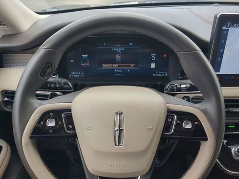 Used 2023 Lincoln Corsair FWD image 33