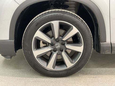 Certified 2023 Honda Pilot Elite image 35