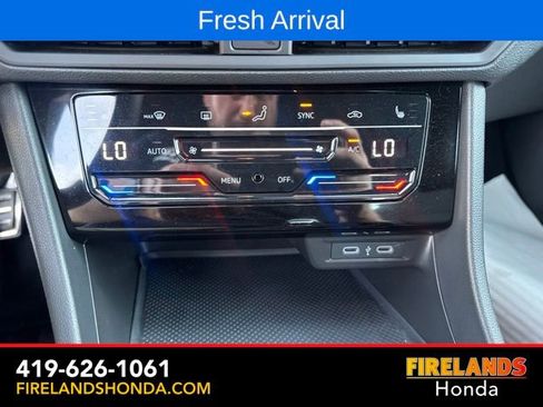 Used 2025 Volkswagen Jetta Sport FWD image 24
