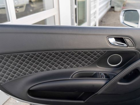 Used 2014 Audi R8 V10 image 21