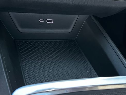 New 2026 Chevrolet Equinox ACTIV w/ Convenience Package III image 18