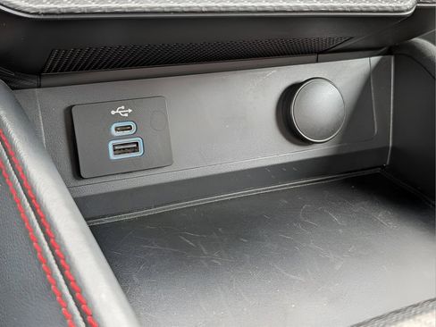 Used 2025 Ford Mustang GT Premium image 25