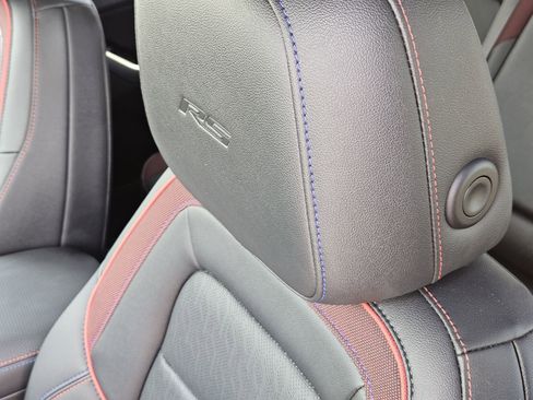 Certified 2025 Chevrolet Equinox RS w/ Safety and Technology Package image 32