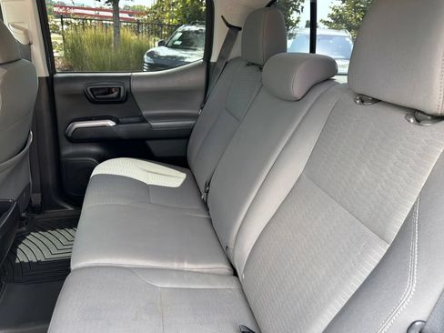 Used 2016 Toyota Tacoma SR5 w/ Towing Package AWD/4WD image 25