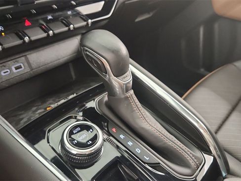 Used 2023 GMC Canyon AT4 w/ LPO, Sports Bar Package image 31