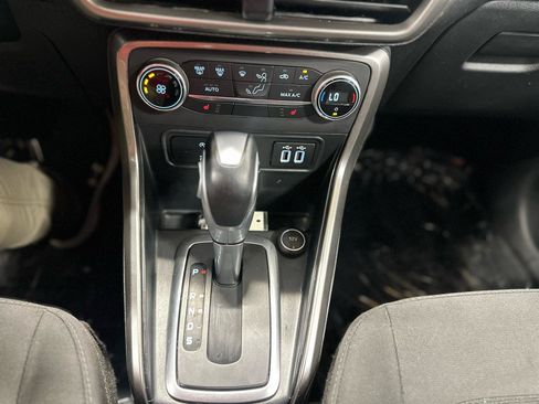 Used 2021 Ford EcoSport SE FWD image 21
