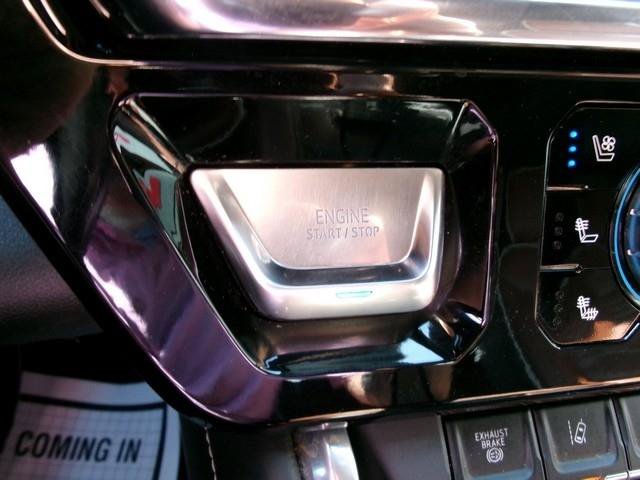Used 2024 GMC Sierra 2500 Denali Ultimate AWD/4WD image 19