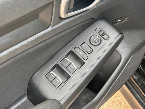 Used 2023 Honda Civic Sport image 14