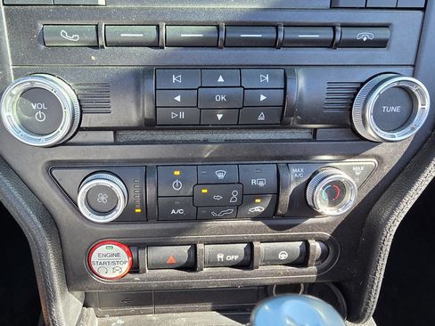 Used 2017 Ford Mustang Convertible w/ Equipment Group 051A image 18