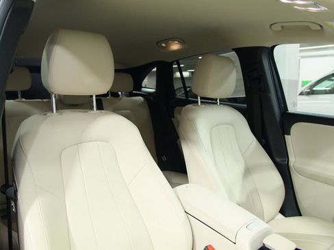 Certified 2021 Mercedes-Benz GLA 250 image 21