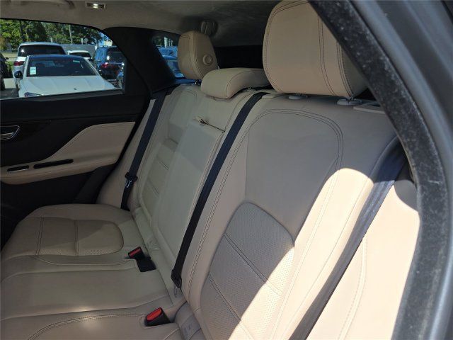 Used 2020 Jaguar F-PACE Prestige AWD/4WD image 14