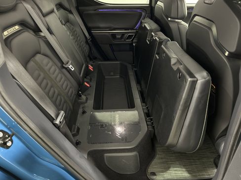 Used 2022 Rivian R1T Adventure image 24