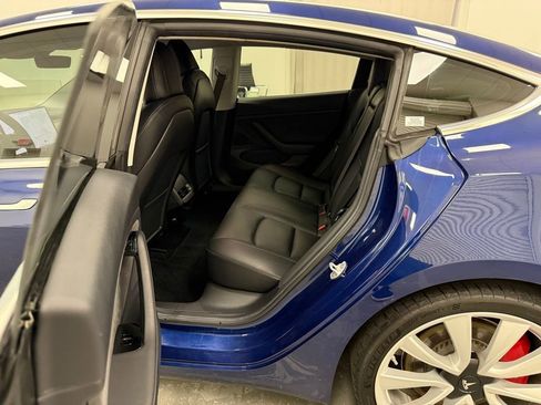 Used 2018 Tesla Model 3 Long Range AWD/4WD image 12