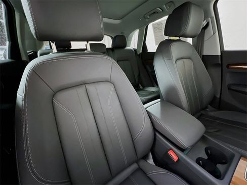 Used 2023 Audi Q5 2.0T Premium Plus w/ Premium Plus Package image 28