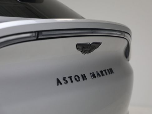 New 2026 Aston Martin DBX 707 image 17