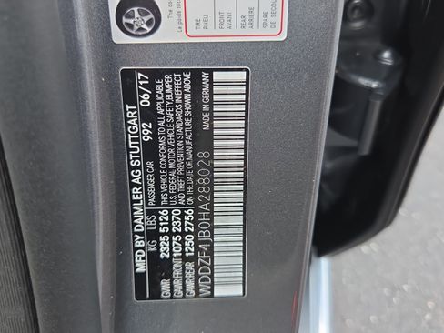 Used 2017 Mercedes-Benz E 300 image 16