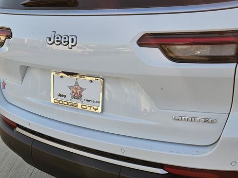 New 2026 Jeep Grand Cherokee L Limited RWD image 5