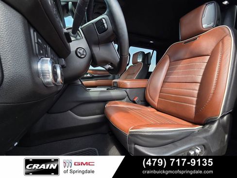 Used 2024 GMC Yukon Denali Ultimate AWD/4WD image 22