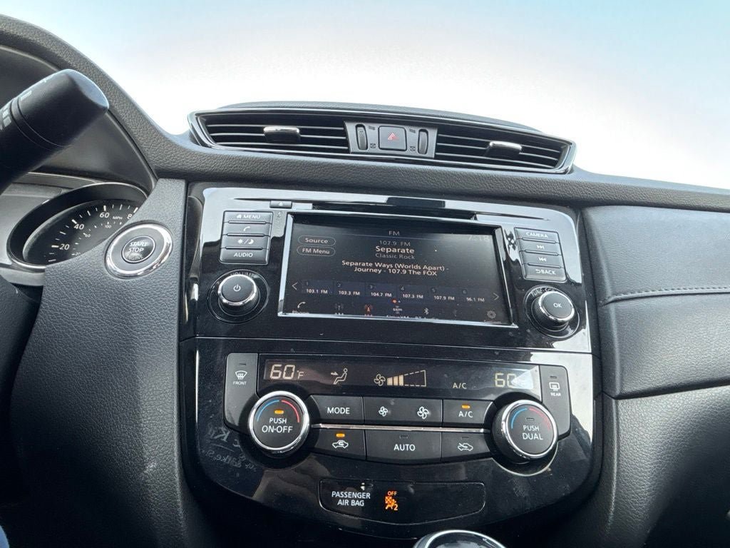 Used 2020 Nissan Rogue SV AWD/4WD image 20