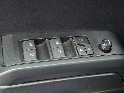 Used 2021 Toyota Tacoma SR w/ SR Convenience Package RWD image 21