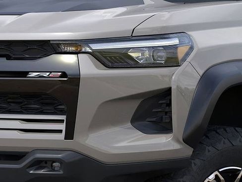 New 2026 Chevrolet Colorado ZR2 image 10