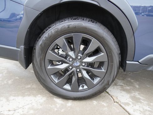 Used 2023 Subaru Outback Onyx Edition XT image 11