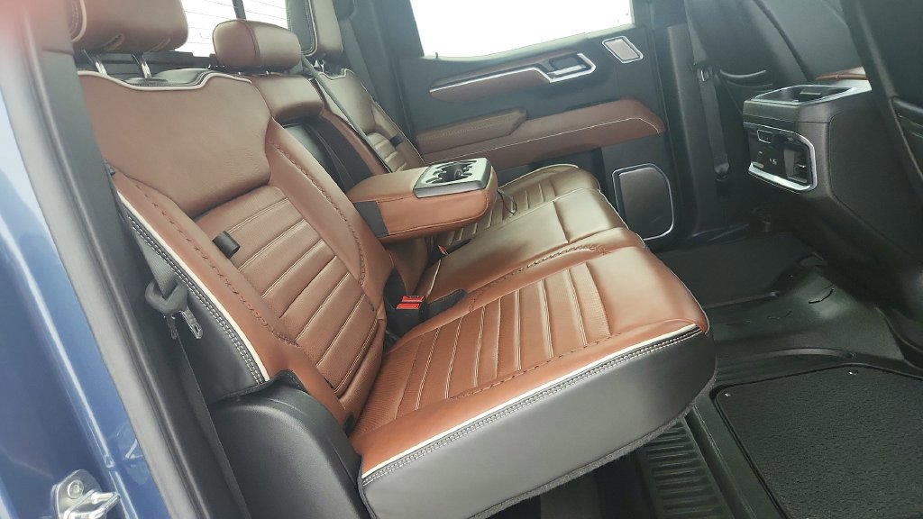 Used 2024 GMC Sierra 1500 Denali Ultimate AWD/4WD image 33