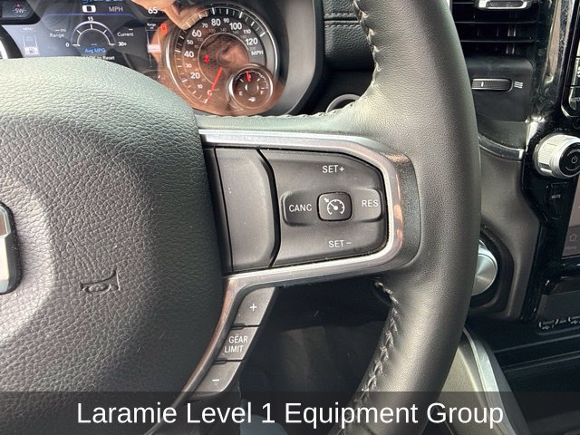 Used 2024 RAM 1500 Laramie AWD/4WD image 15