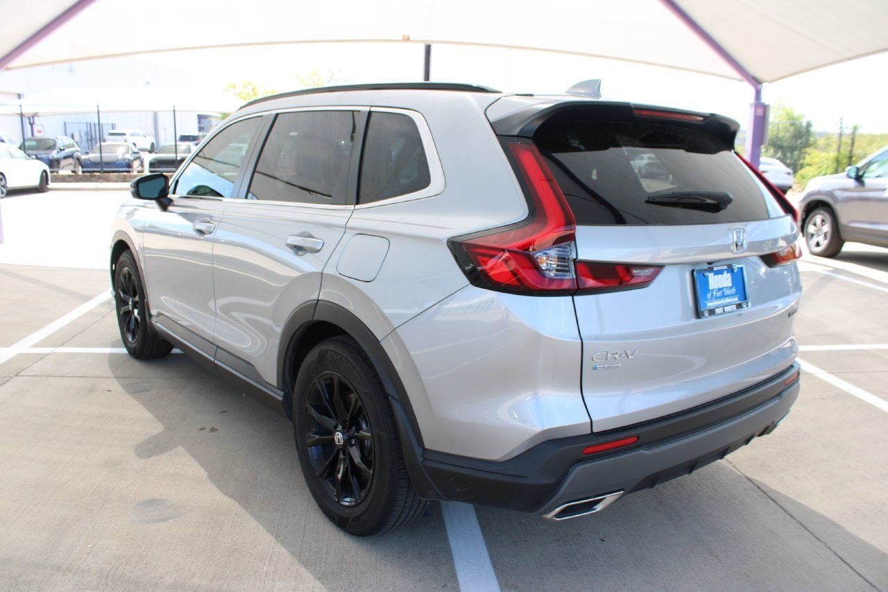 Used 2023 Honda CR-V Sport image 3