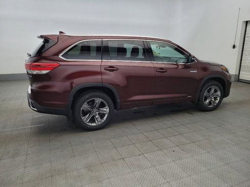 Used 2018 Toyota Highlander Limited Platinum image 10