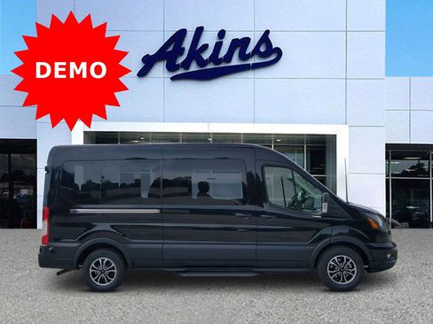 New 2025 Ford Transit 350 XLT image 1